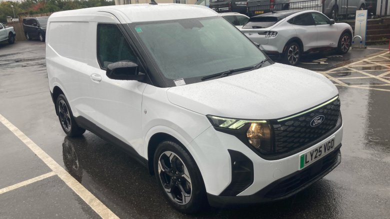 Ford Transit Courier E-Transit Courier 100kW 43kWh Limited Van Auto